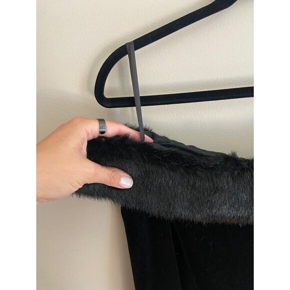 Vintage Patra Off The Shoulder Faux Fur Trim Stretch Velvet Top Size 10 - Picture 5 of 13